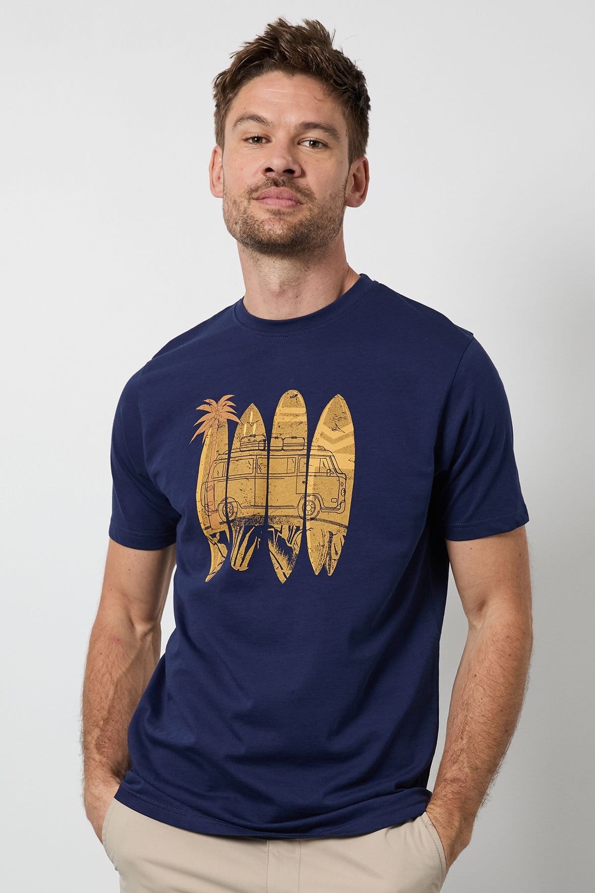 Maine Men's Navy Surf & Camper Printed T-Shirt