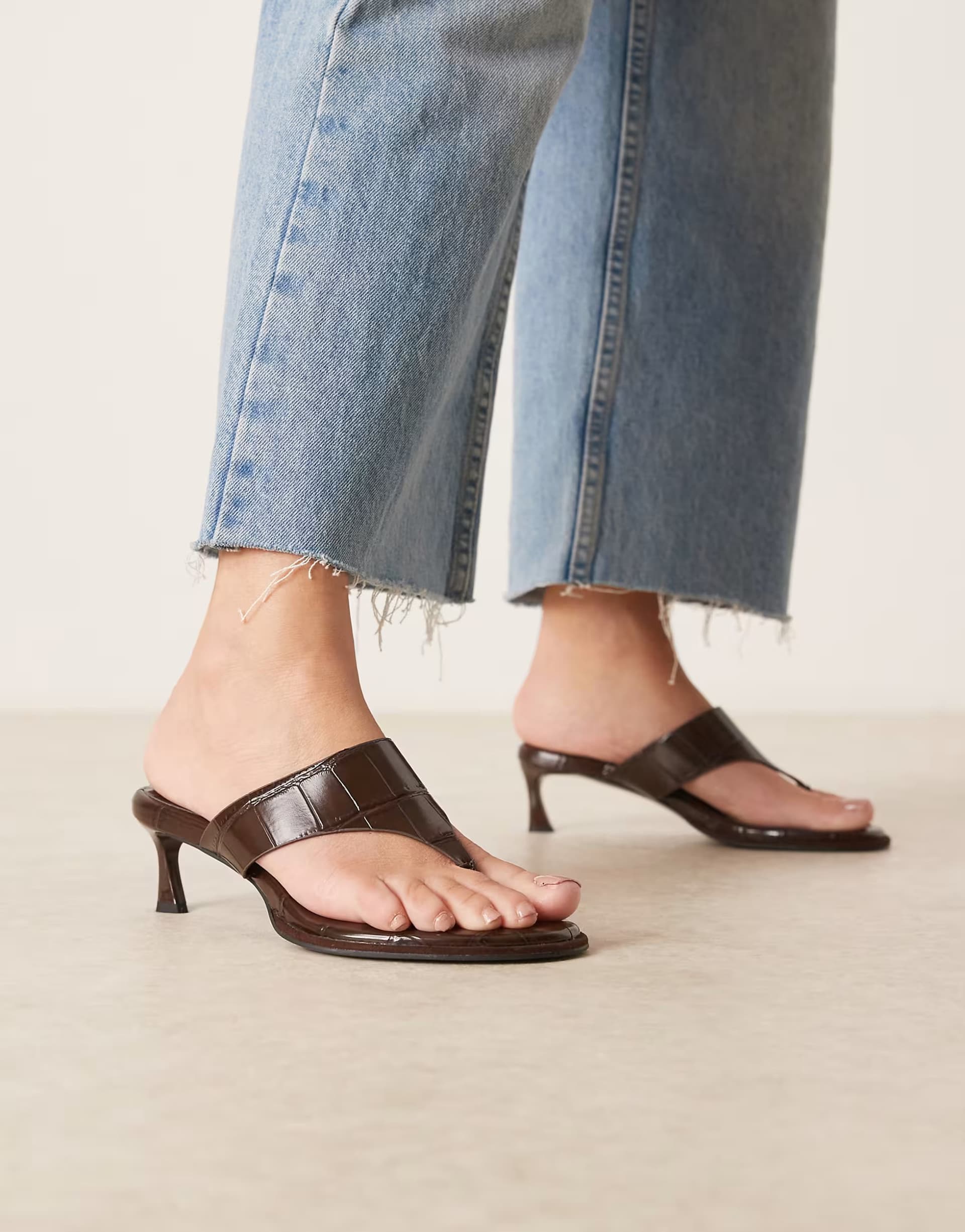 ASOS ASOS DESIGN Horizon chunky toe thong kitten heel sandals in chocolate croc