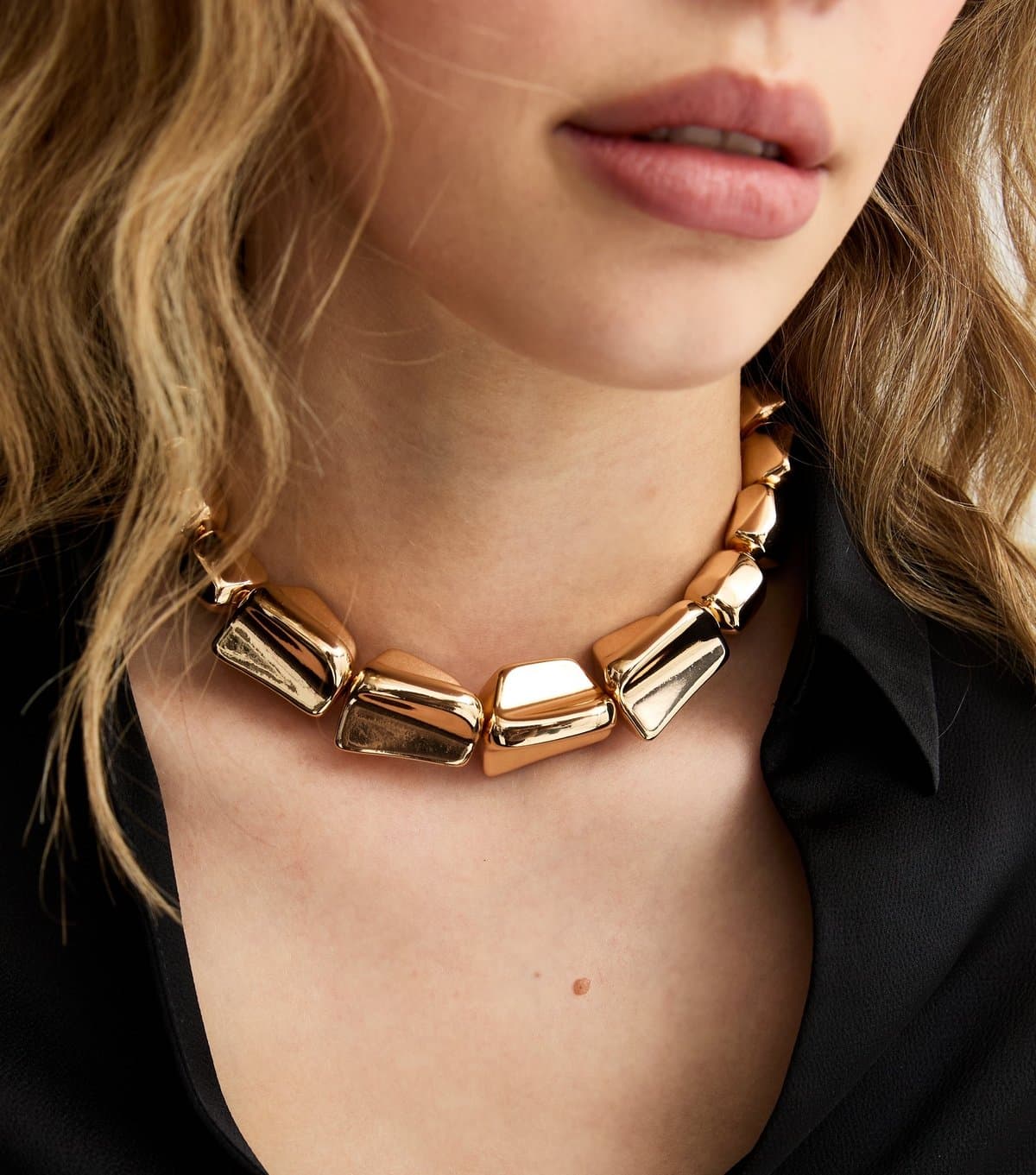 New Look New Look Gold Tone Square Beaded Necklace