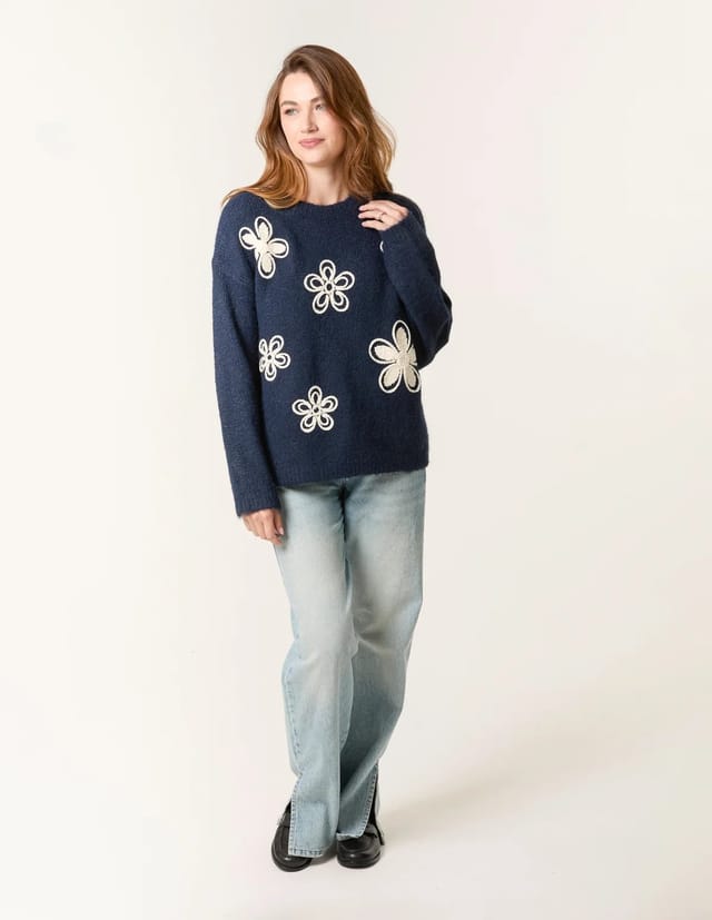 Blue Vanilla Jumper With Embroidered Flowers - 2