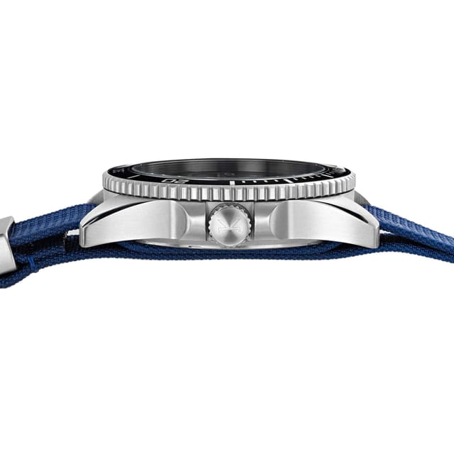 Kennett Kennett Men's Solaxplorer Solar-Powered Adventure Watch with Fabric Straps in Navy - 2
