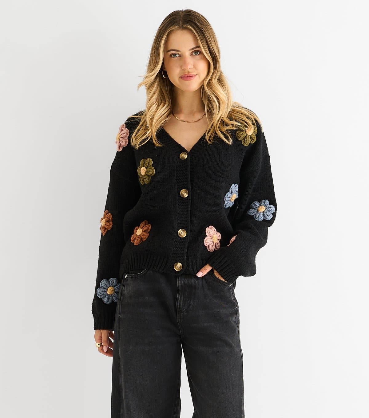 Gini London Women's Black Contrast Floral Applique Cardigan Gini London New Look