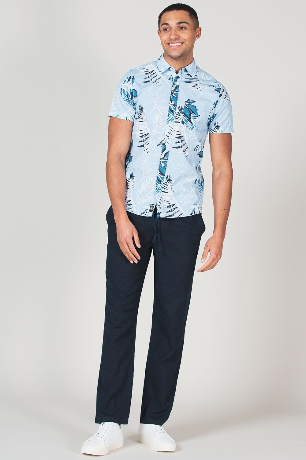 Tokyo Laundry Tokyo Laundry Men's Cotton Short Sleeve Button-Up Printed Shirt in Blue - 3