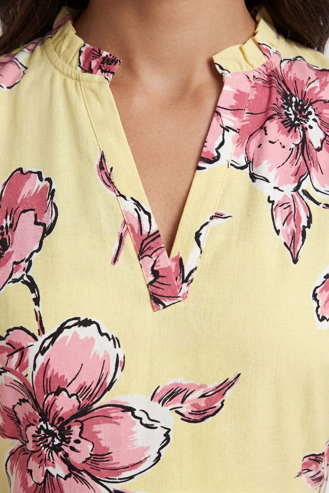 Wallis Wallis Women's Floral Waffle Ruched Midi Dress in Yellow - 3