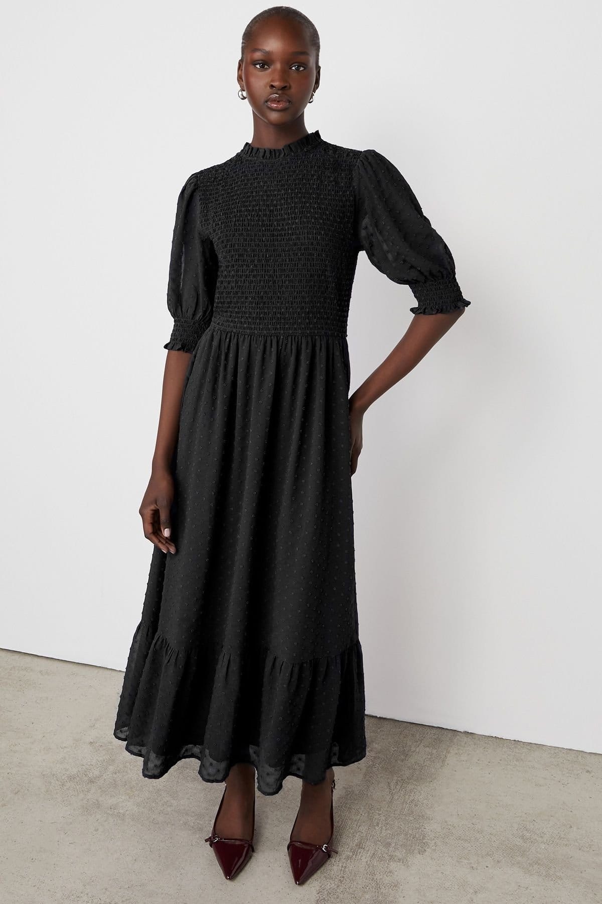 Finery London Finery London Women's Amelia 3/4 Sleeve Chiffon Midi Dress in Black - 4