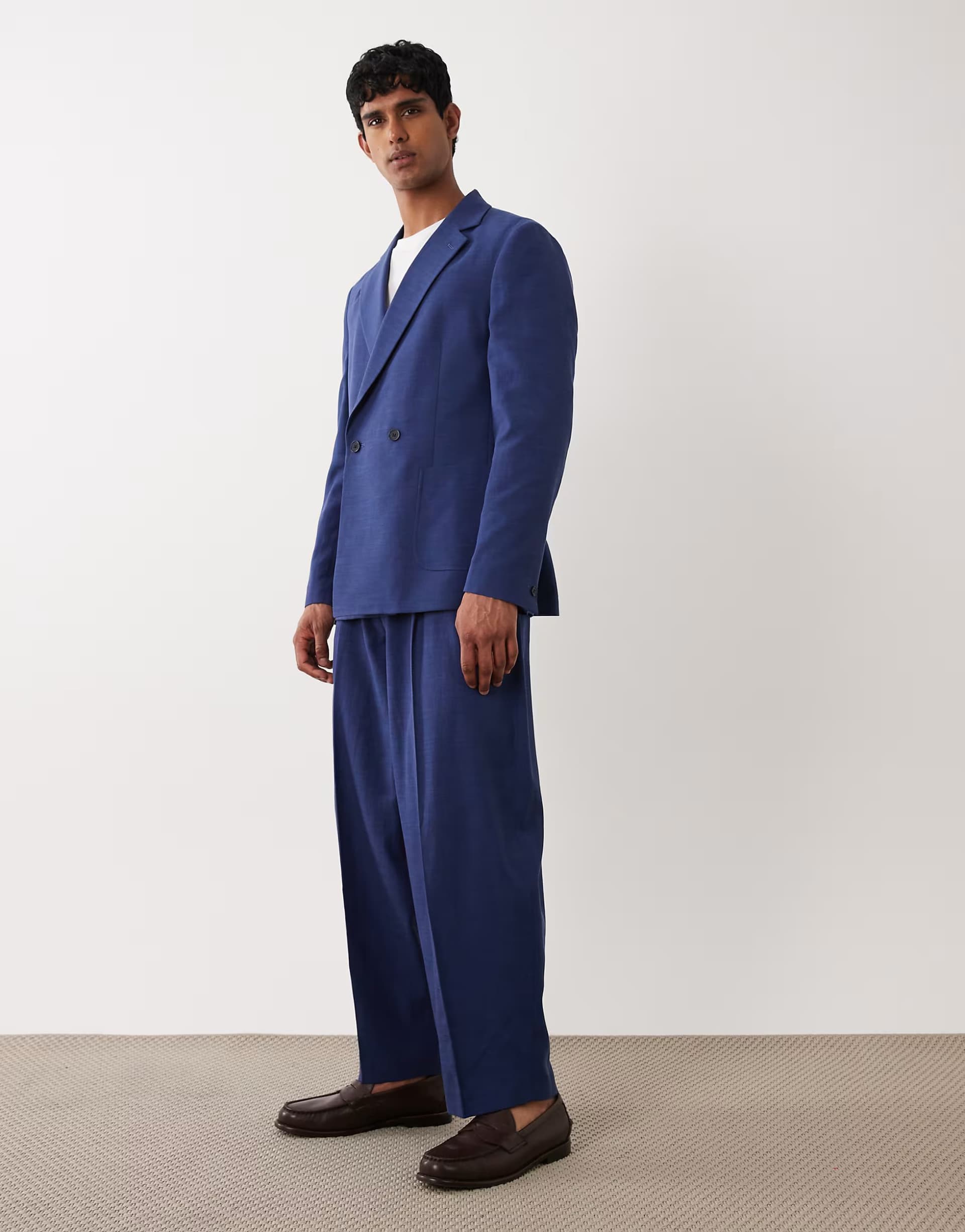 ASOS ASOS DESIGN barrel leg suit trouser in navy slub texture