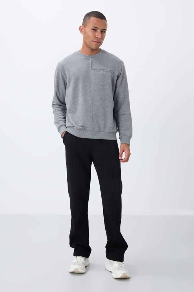 Tommy Life Tommy Life Men's Solid Crew Neck Sweatshirt in Grey - 3