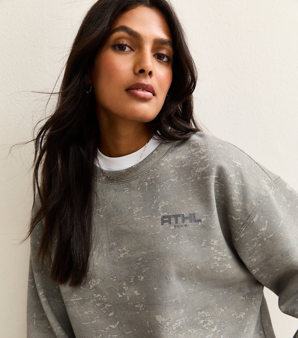 New Look Women's Grey Camo Print Logo Sweatshirt New Look