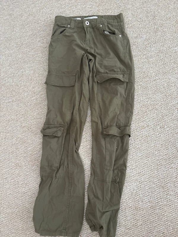 Bershka Khaki Bershka cargo pants