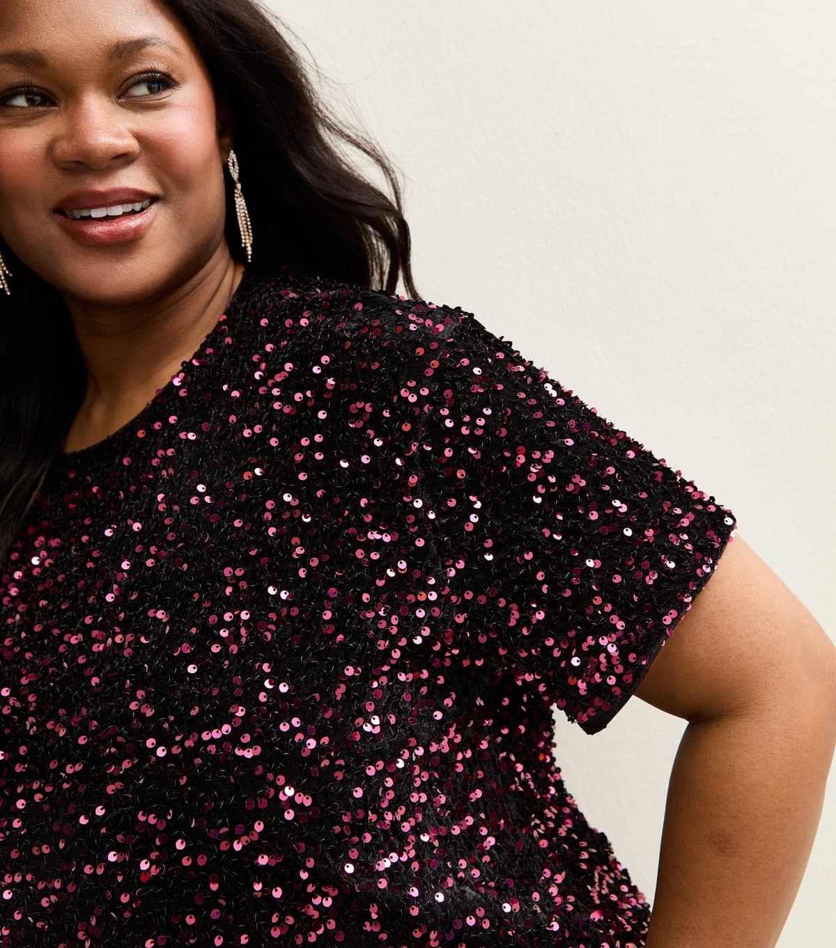 New Look Women's Plus Size Burgundy Sequinned Top Curves New Look