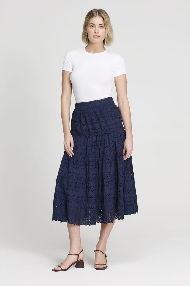 Finery London Finery London Women's Siobhan Broderie Tiered Midi Skirt in Dark Navy - 2