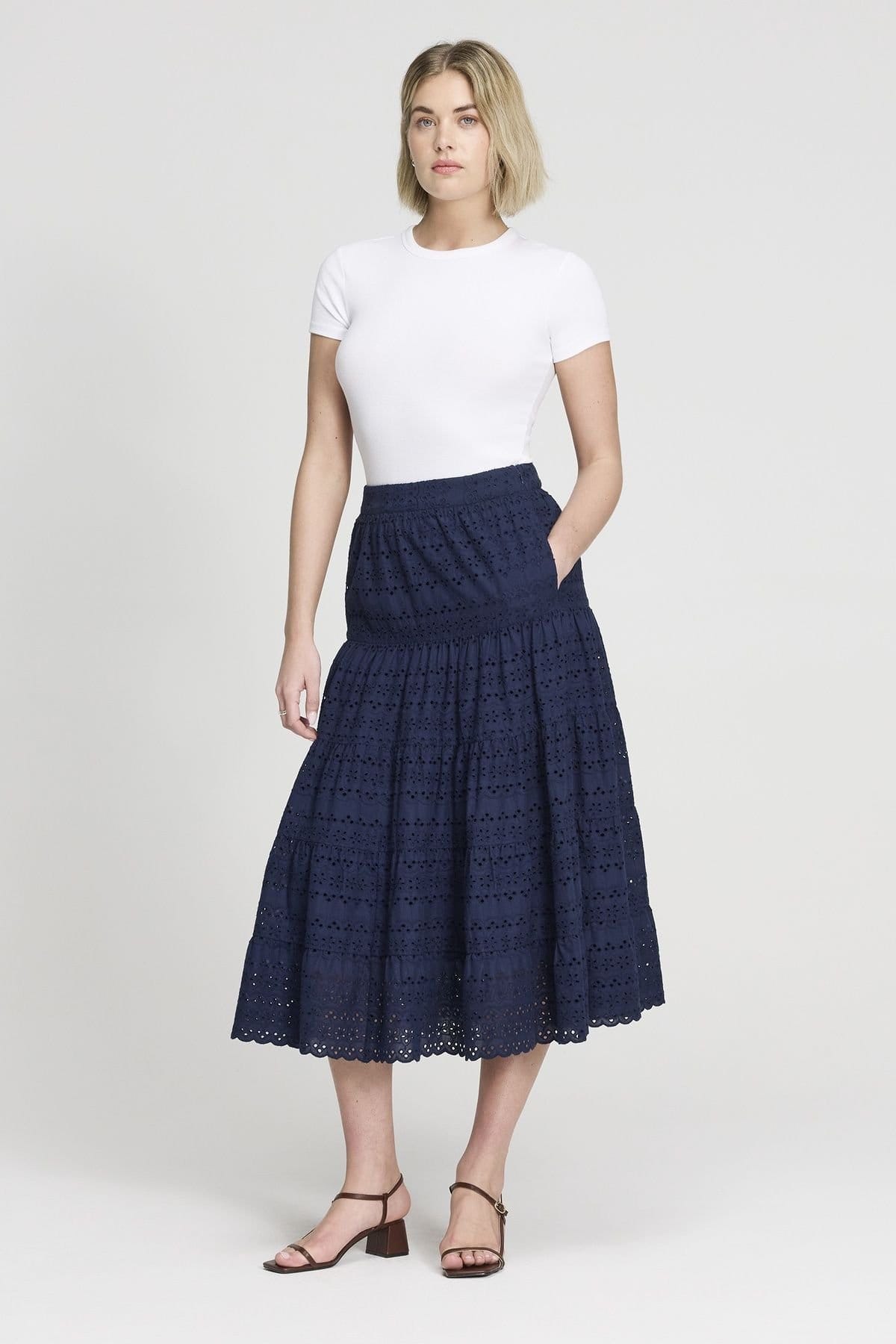 Finery London Finery London Women's Siobhan Broderie Tiered Midi Skirt in Dark Navy - 4