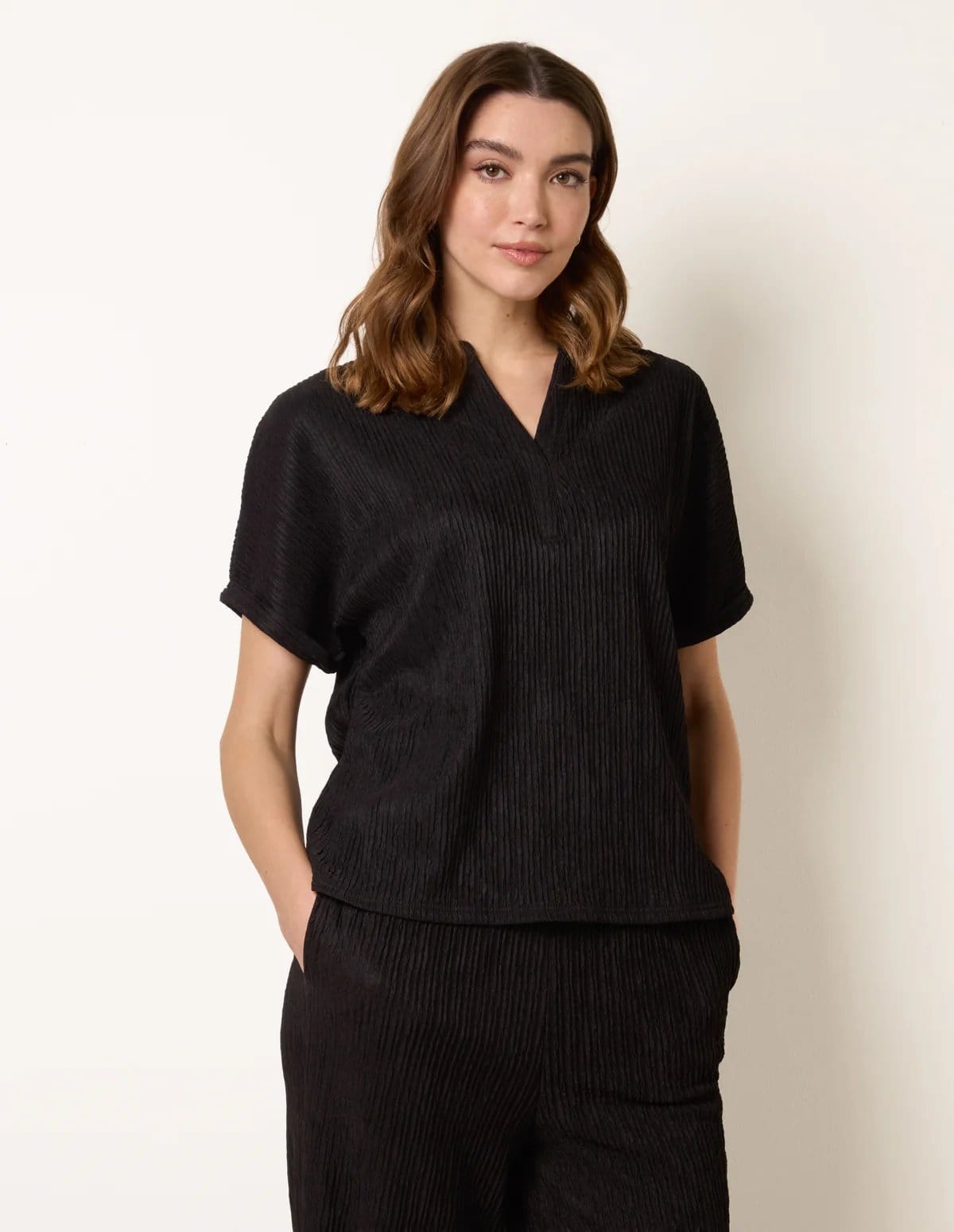 Blue Vanilla Black Crinkled Grandad Collar Oversized Top