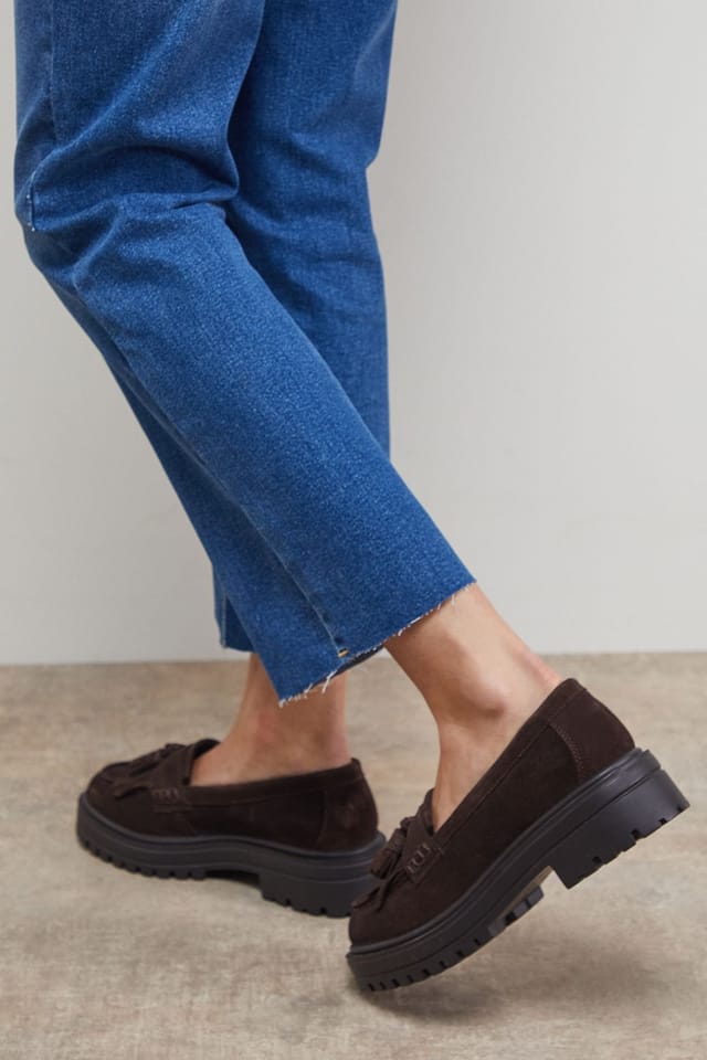 Oasis Oasis Women's Brooker Suede Tassel Chunky Loafers in Chocolate - 3