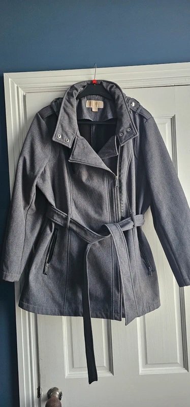 Michael Kors Michael Kors grey jacket. Size OX size 20 - 1