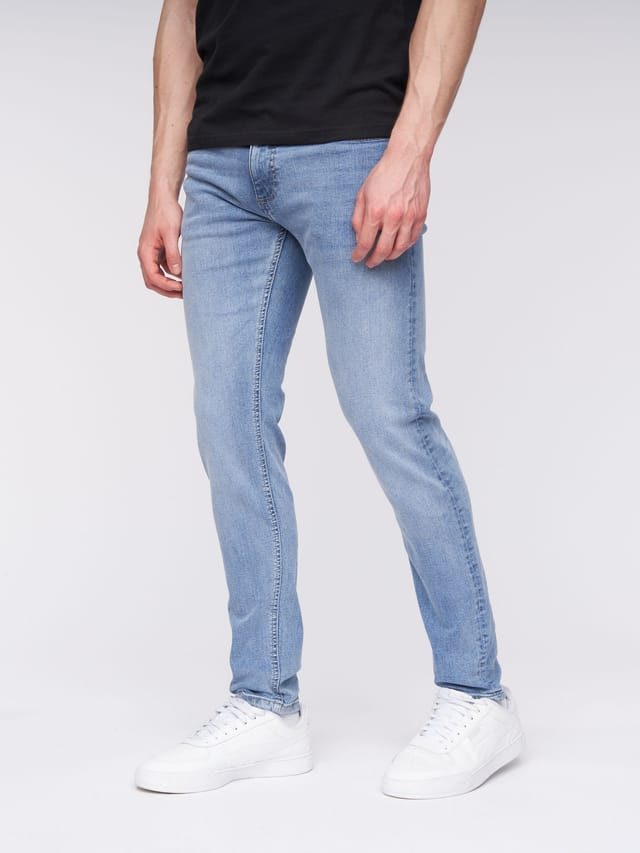 Henleys Henleys Mayhen Men's Skinny-Fit Stretch Denim Jeans with Signature Rubber Label Detail in Light Blue - 3