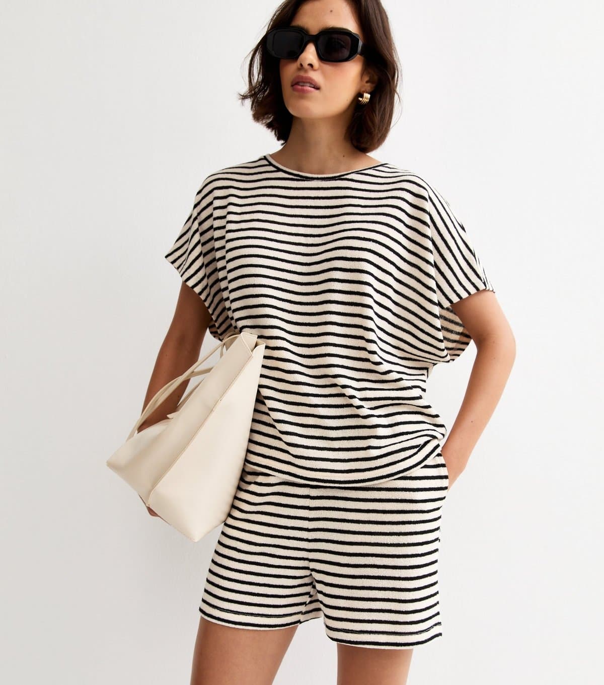 New Look Women's Cream Textured Striped Shorts New Look