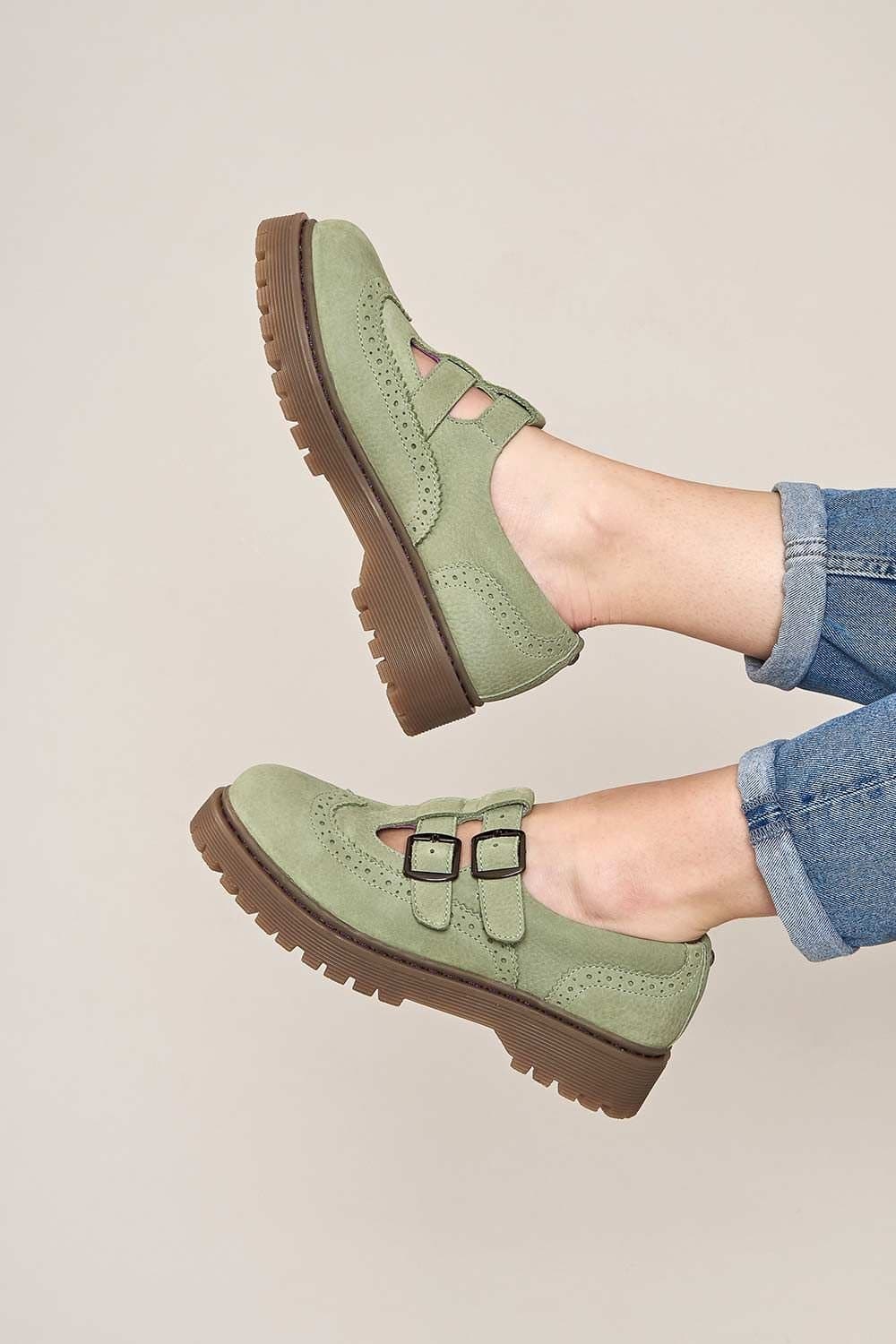 Moshulu Moshulu Women's 'Calthia' Chunky Nubuck Mary Jane Shoes in Light Green