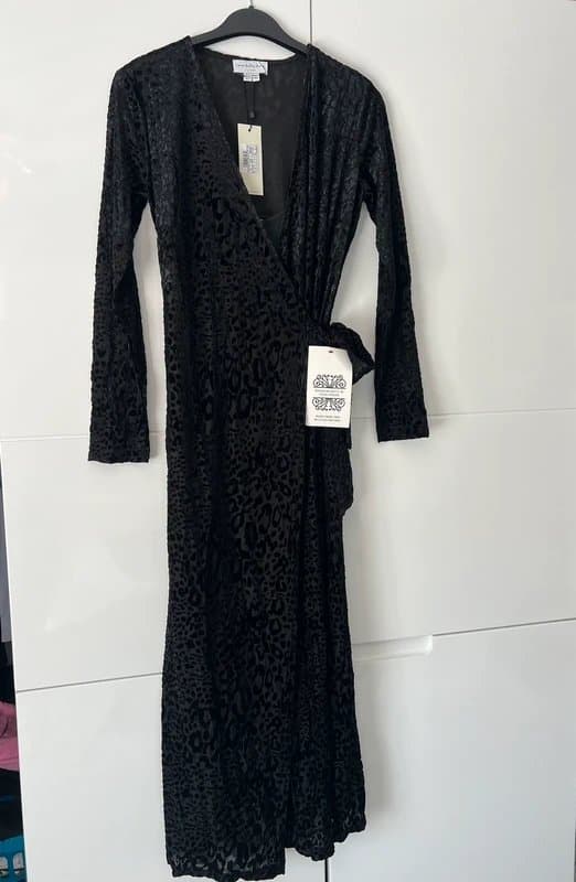 Never Fully Dressed Never fully dressed black leopard wrap dress