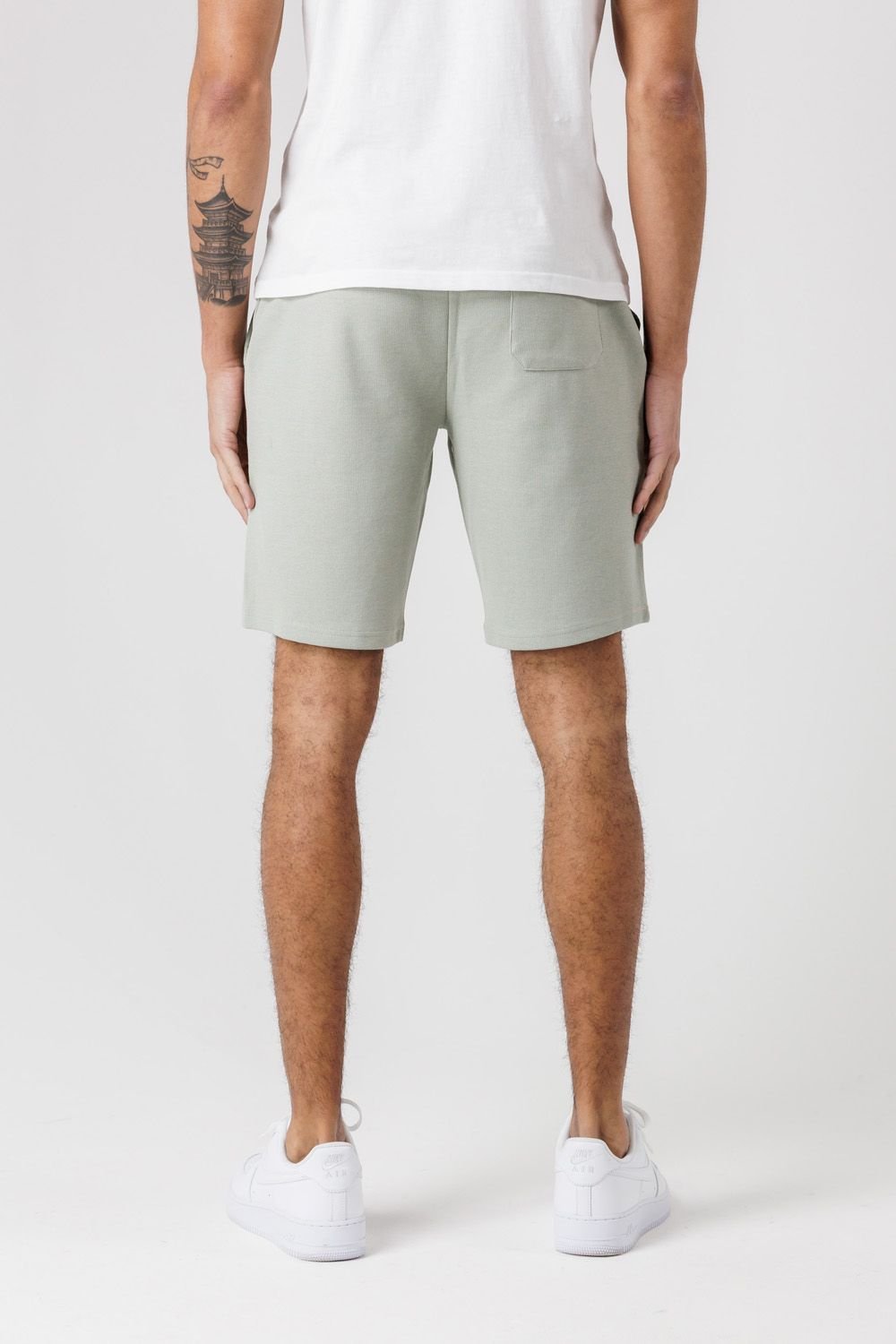 Tokyo Laundry Tokyo Laundry Men's Jogger Shorts with Logo Badge & Drawstrings in Light Green - 2