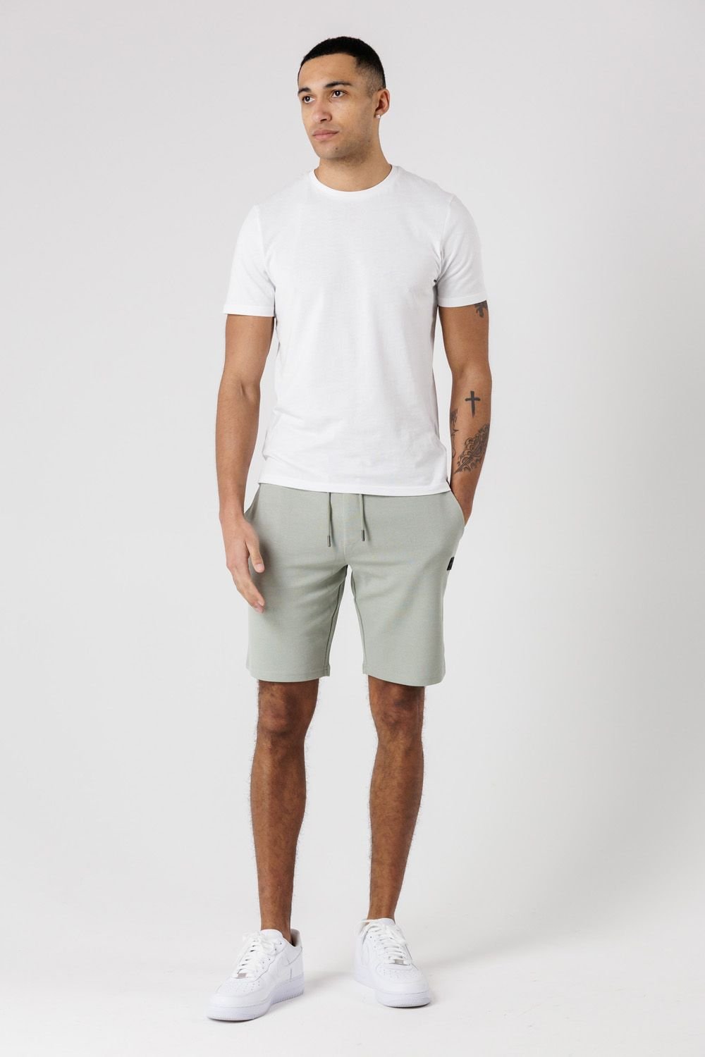 Tokyo Laundry Tokyo Laundry Men's Jogger Shorts with Logo Badge & Drawstrings in Light Green - 3