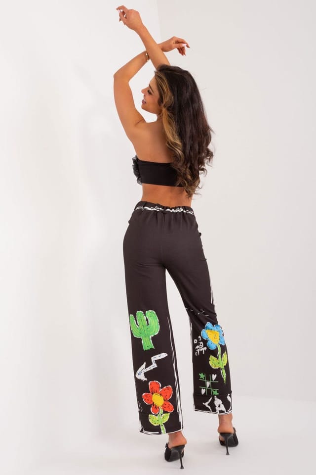 Love Lace Love Lace Women's Colorful Print Wide Leg Elastic Waist Trousers in Black - 3