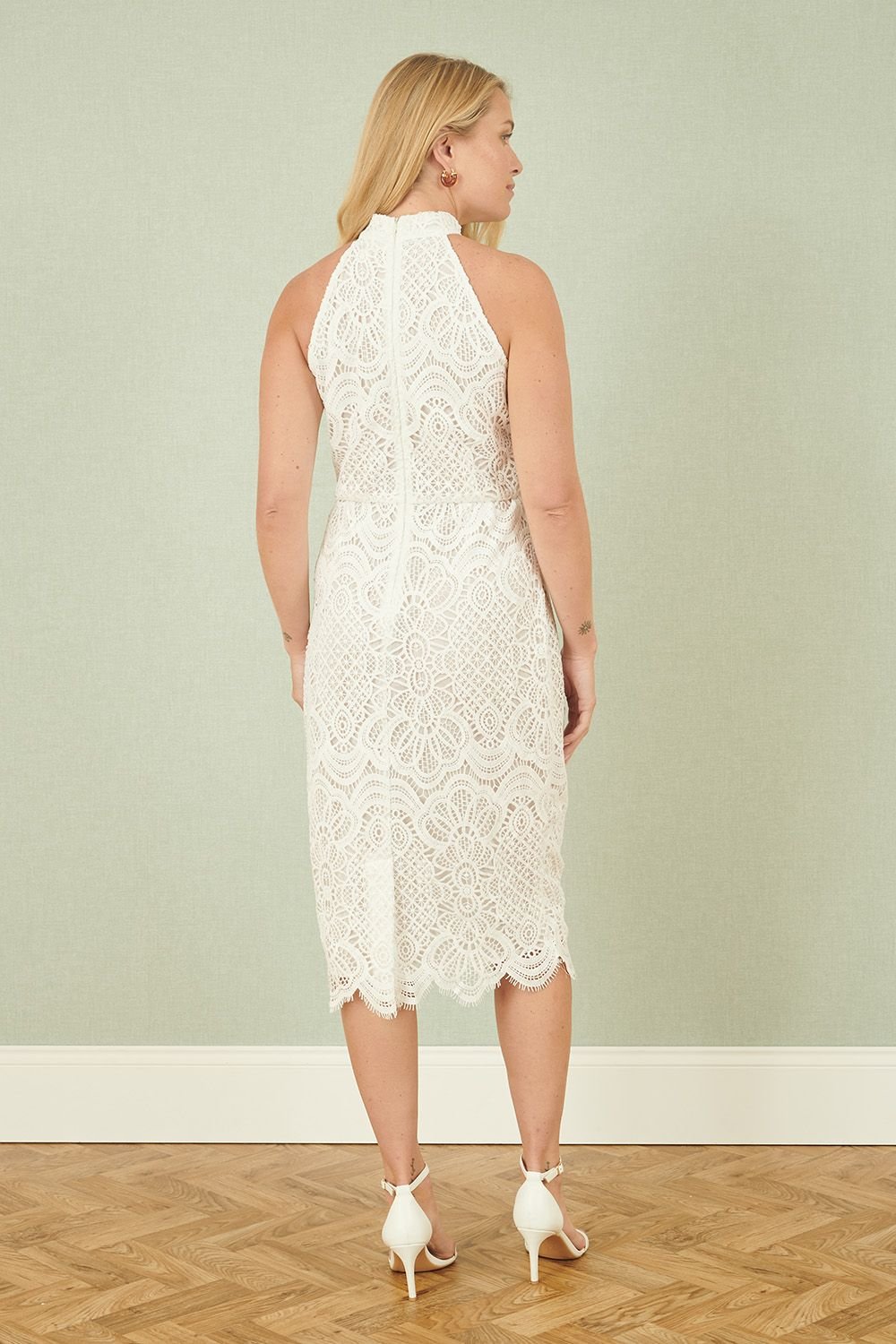 Yumi Yumi Women's Ivory Lace Halter Neck Dress - 4