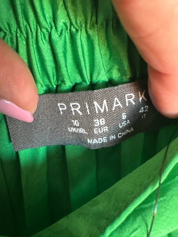 Primark BNWT Primark Bright Green Pleated Midi Skirt - Size 10