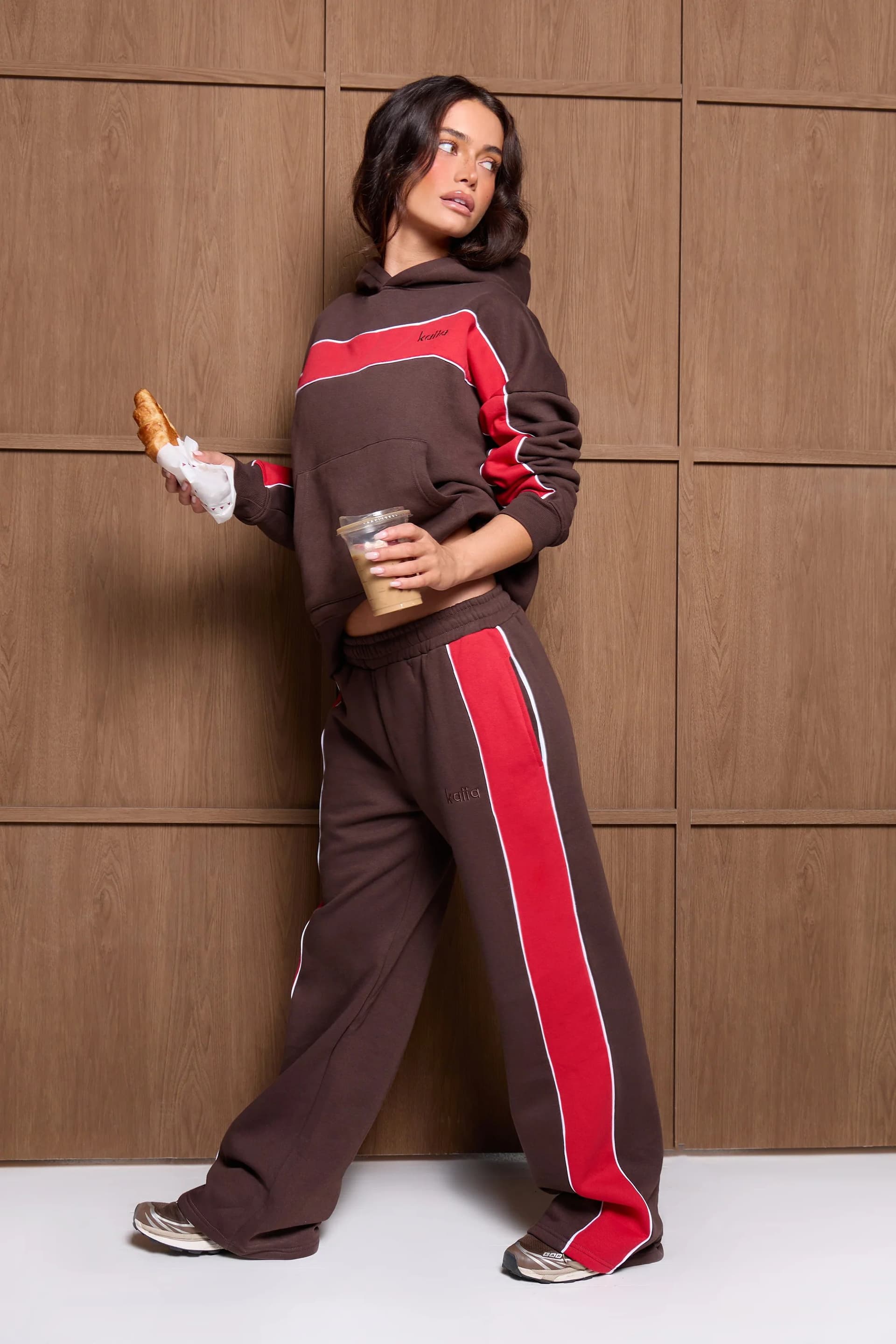 Kaiia Kaiia Contrast Piping Side Stripe Wide Leg Joggers Brown & Red