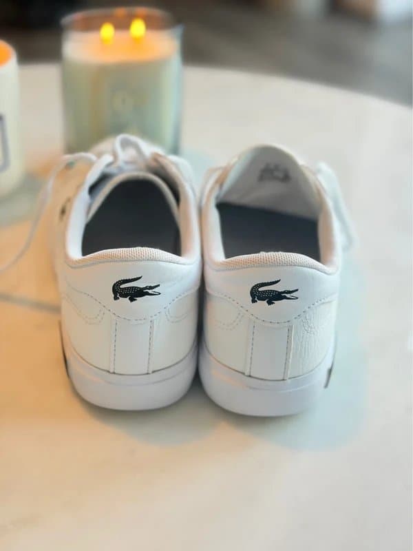 Lacoste Lacoste Powercourt White Leather Trainers – UK 3.5