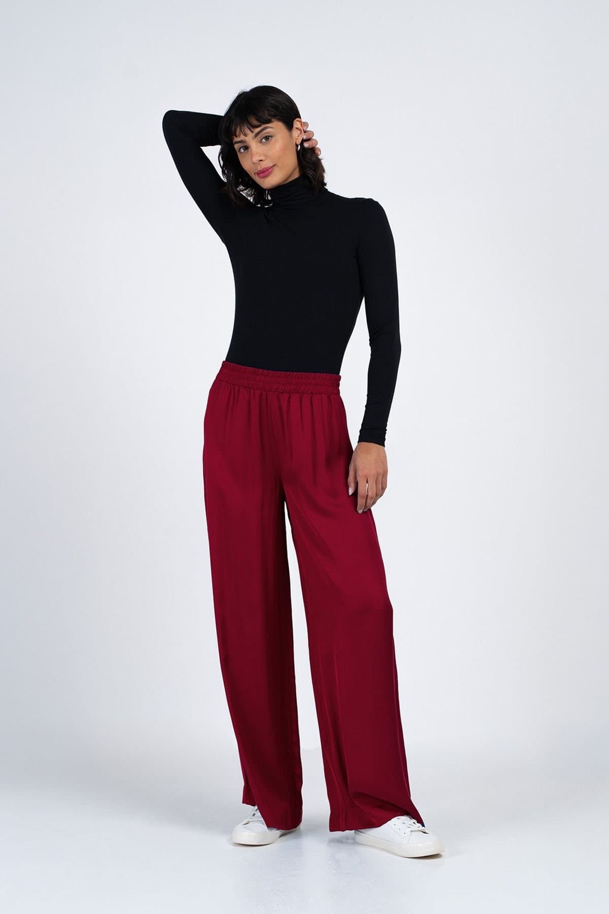 Kettlewell Kettlewell Women's Satin Wide Leg Trousers in Maroon
