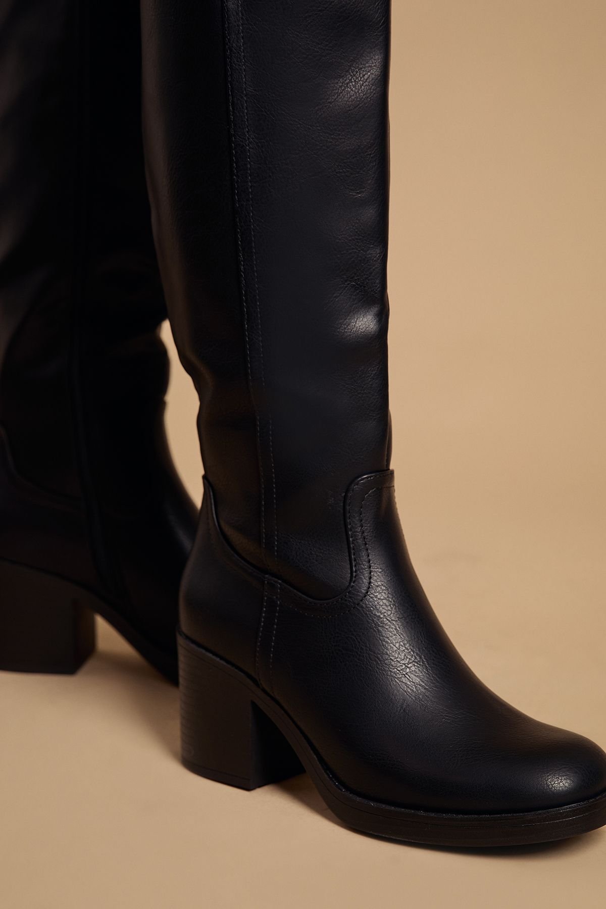 Oasis Oasis Women's Kyrene Faux Leather Platform Gaucho High Block Heel Knee Boots in Black - 4