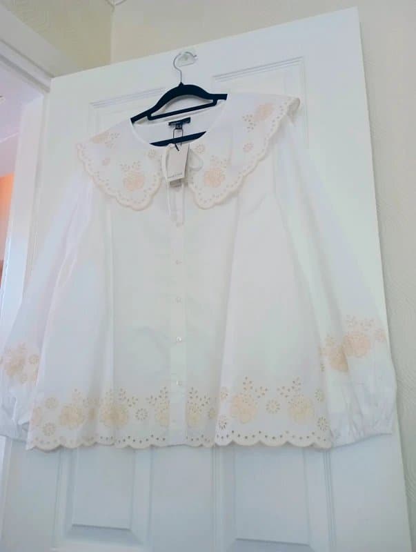 Nobodys Child Nobody's Child | White peach broderie scallop edge tie collar button front blouse UK 16 BNWT £70