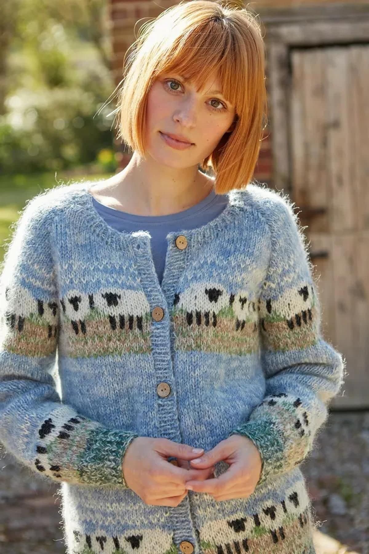 Pachamama Pachamama Women's Hazy Sheep Cardigan in Blue