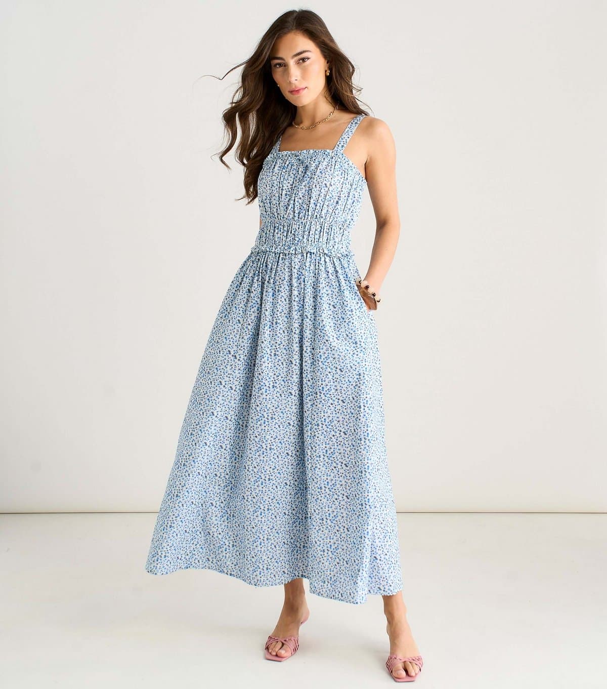 Gini London Women's Blue Ditsy Floral Ruched Midi Dress Gini London New Look