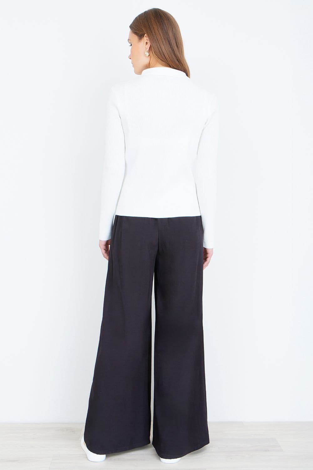 Yumi Yumi Women's Ivory Ribbed Collar Button Up Cardigan - 4