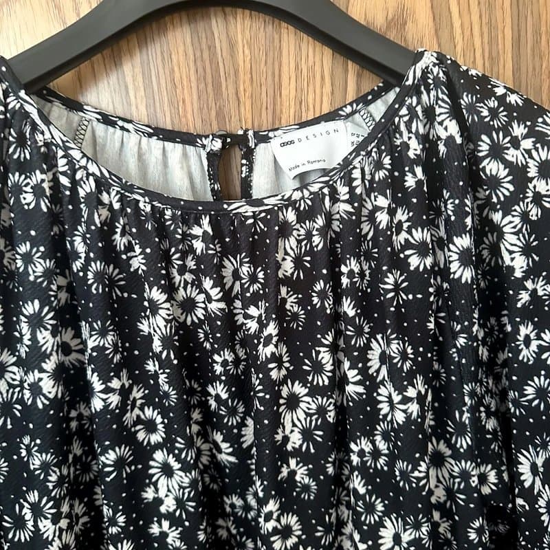 ASOS Asos Design Black White Ditsy Floral Short Puff Sleeve Midi Smock Dress UK 12