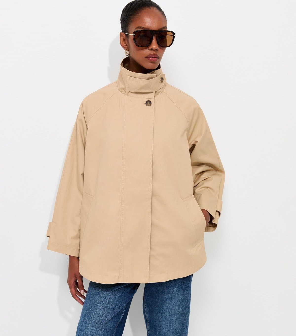 New Look Women's Stone Funnel Neck Raglan Sleeve Jacket New Look