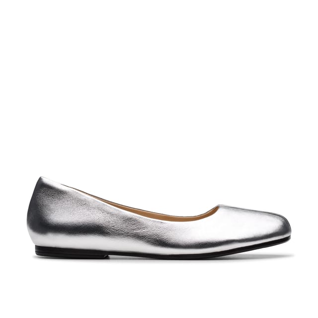 Clarks Clarks Women's Livia Lily Silver Pumps, Slip Ons, Ballet Pumps - 2