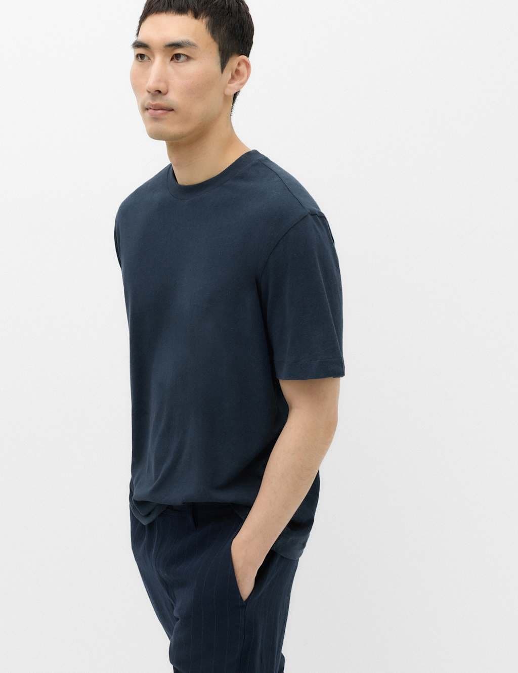 Marks & Spencer M&S Relaxed Fit Linen T-Shirt Navy