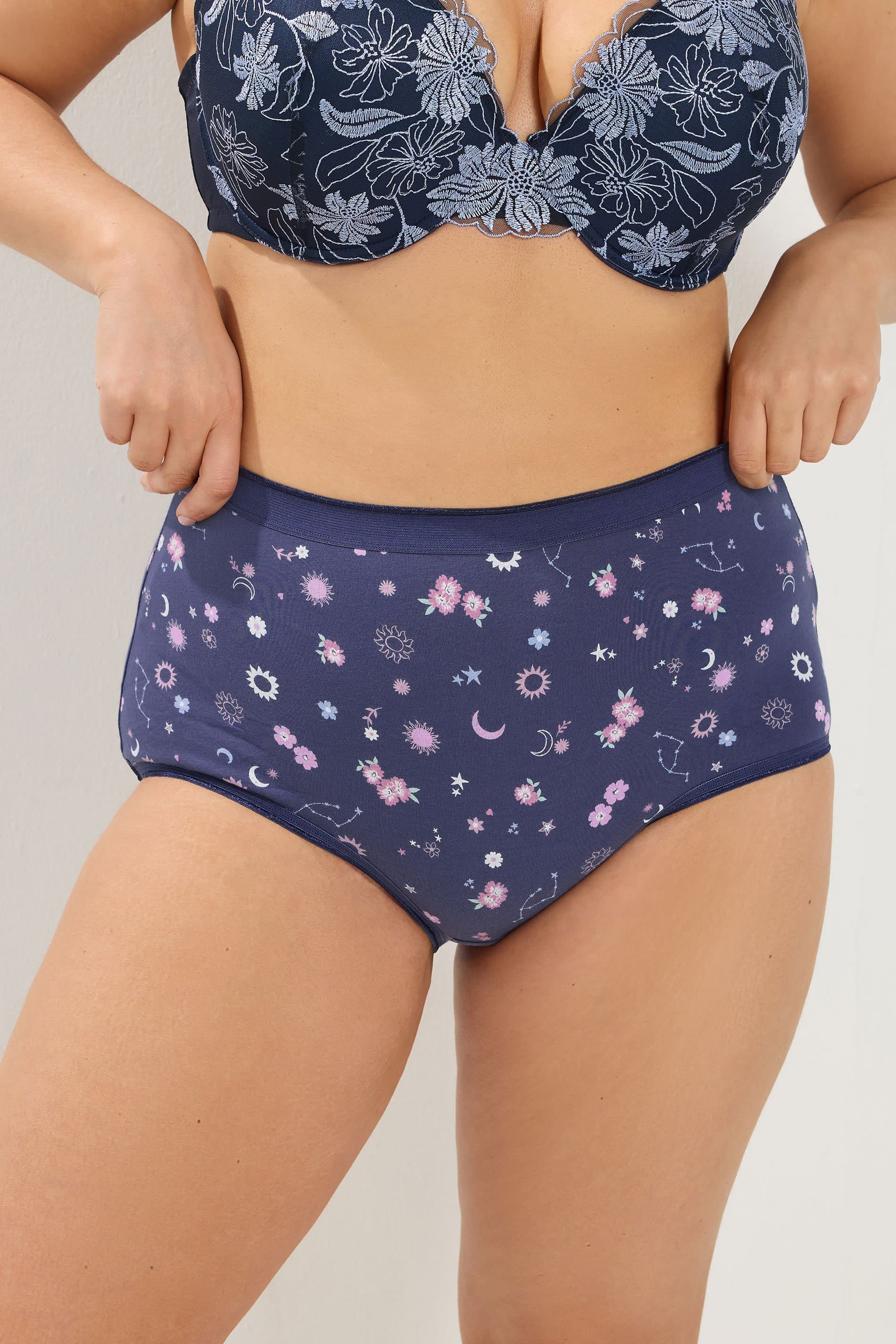 Yours 5 Pack Plus Size Navy Blue Star Print Full Briefs