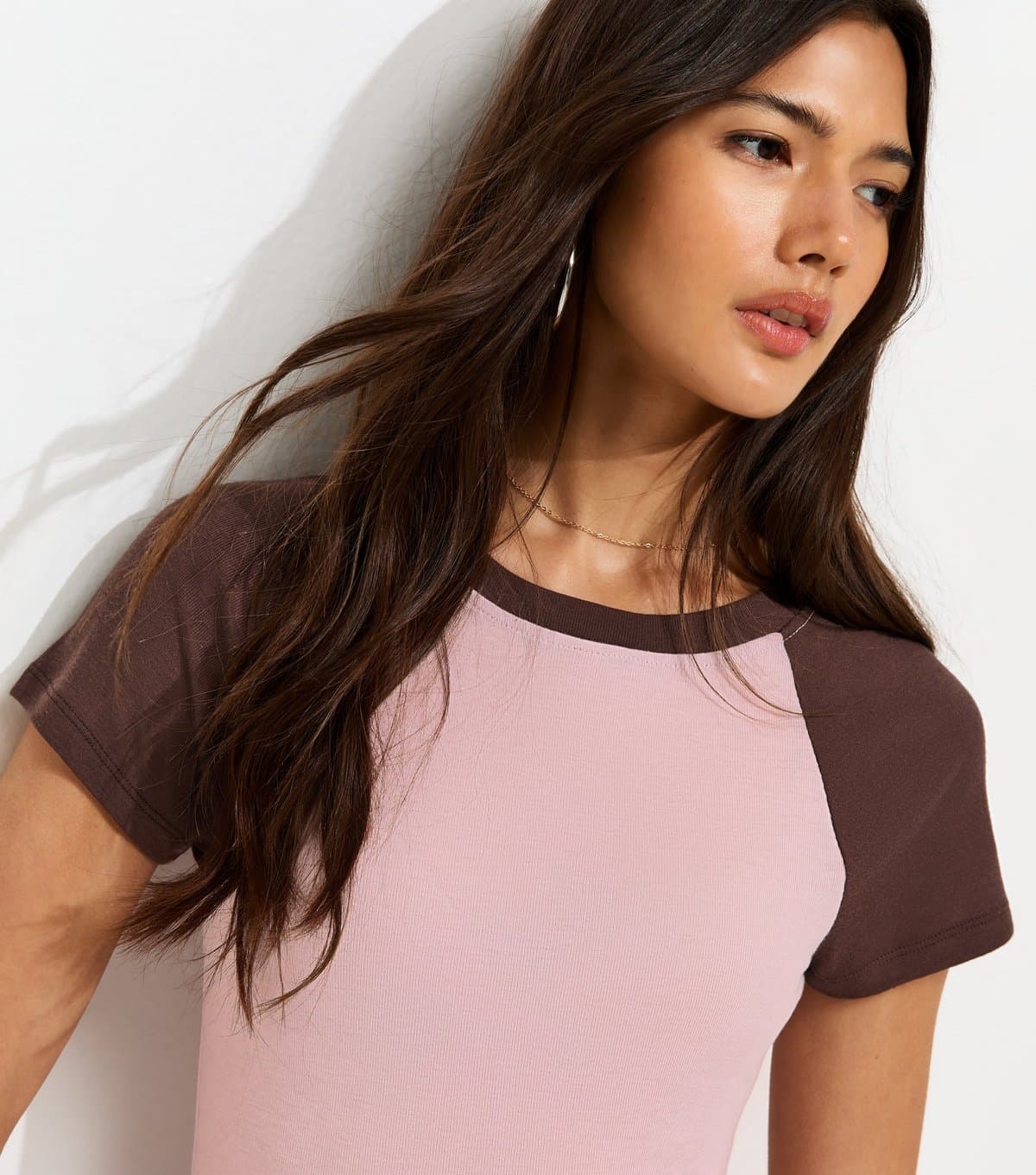 New Look Women's Pink Contrast Raglan Sleeve T-Shirt New Look