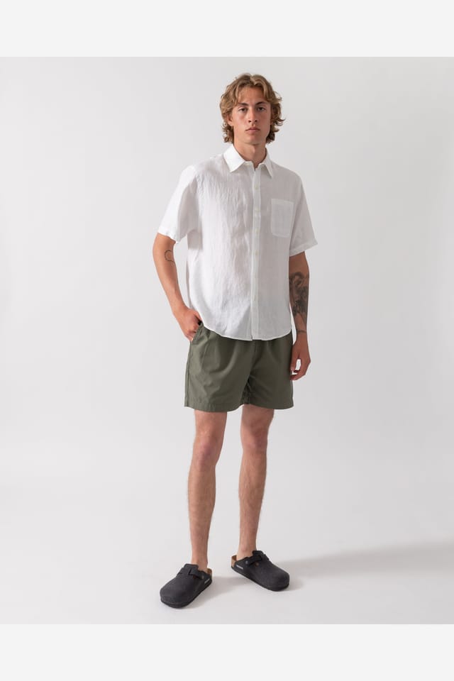 Colourful Standard Colourful Standard Men's Short Sleeve Collared Relaxed Fit Shirt in White - 2