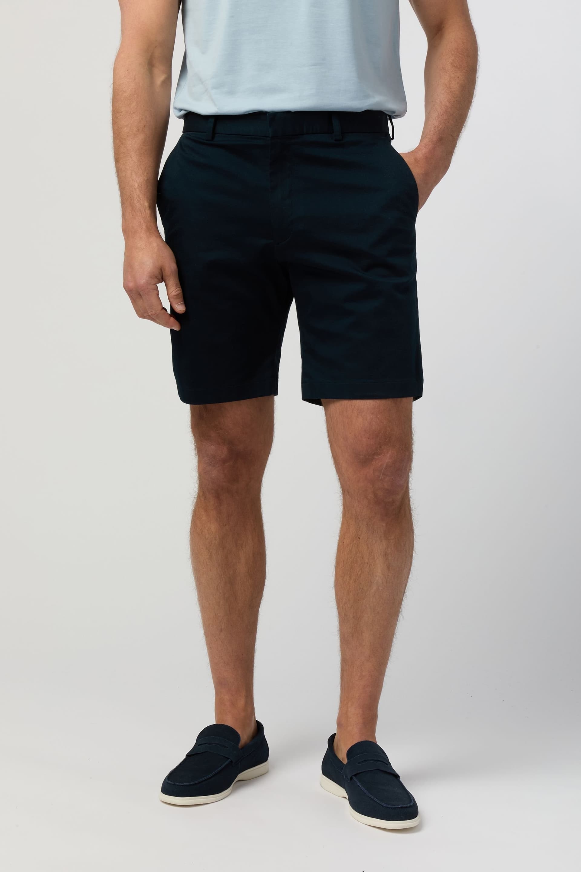 Melka Melka Men's Navy Chino Shorts in Stretch-Cotton Twill