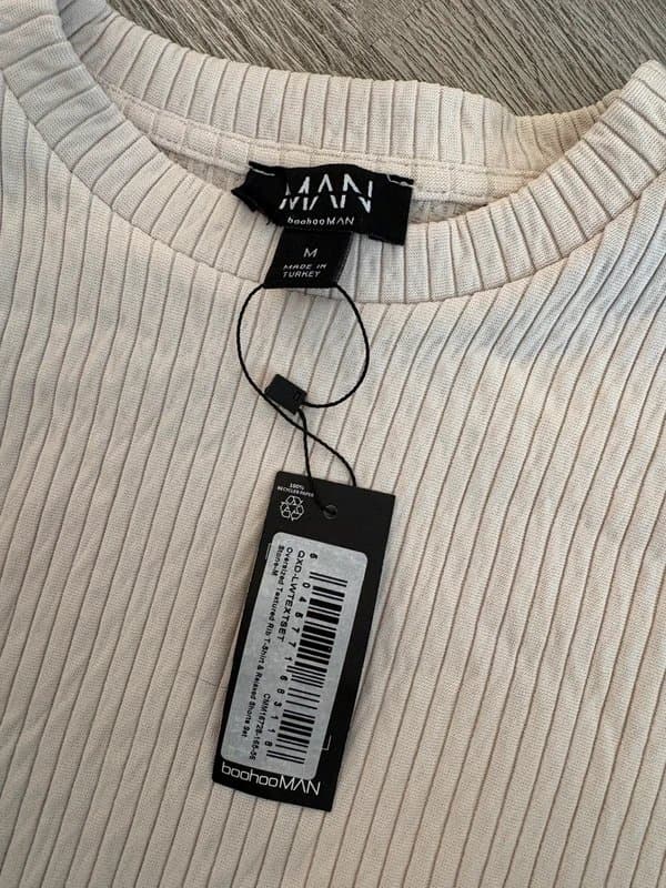 BoohooMAN BoohooMAN Beige Textured Rib T-Shirt Relaxed Fit Oversized Crew Neck Size M BNWT