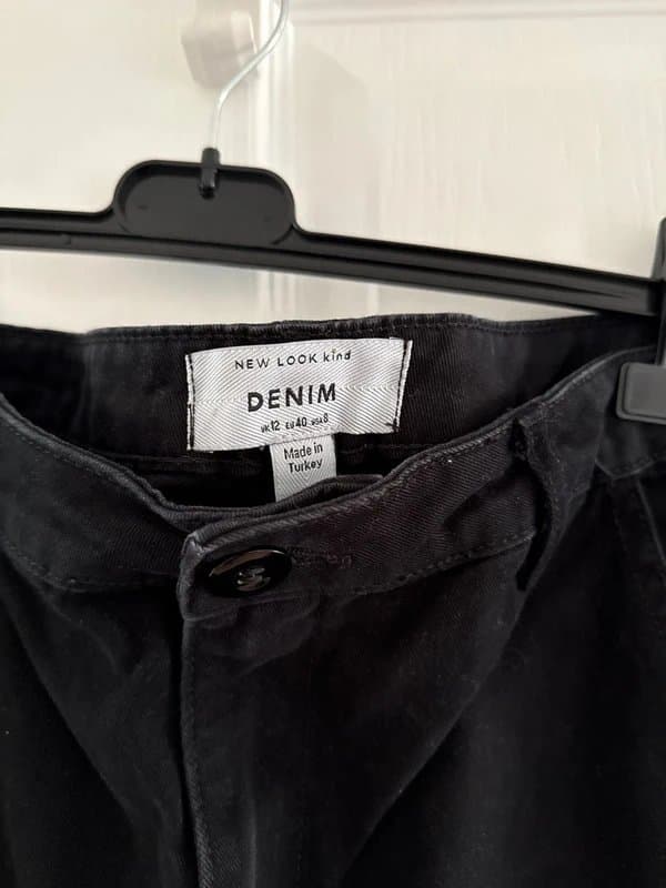 New Look Black cargo jeans