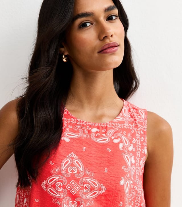New Look Women's Red Paisley Bandana Sleeveless Top New Look - 2