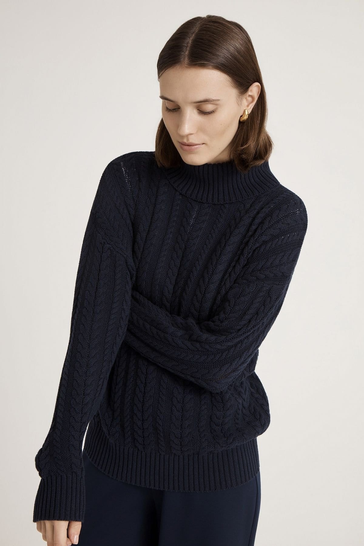 Finery London Finery London Women's Vivana Turtle Neck Knitted Sweater in Dark Navy - 4