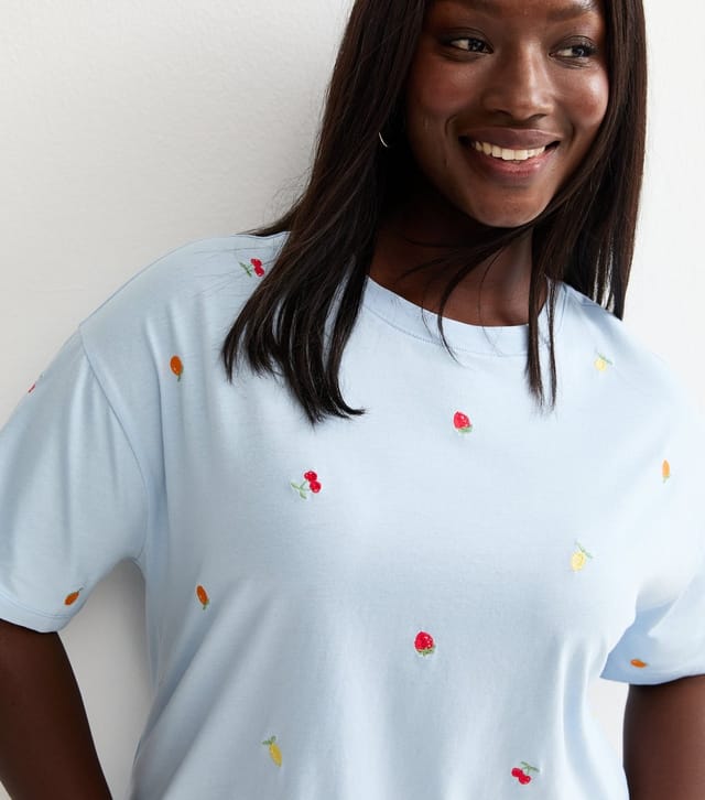New Look Women's Plus Size Light Blue Fruit Embroidered Boxy T-Shirt Curves New Look - 2