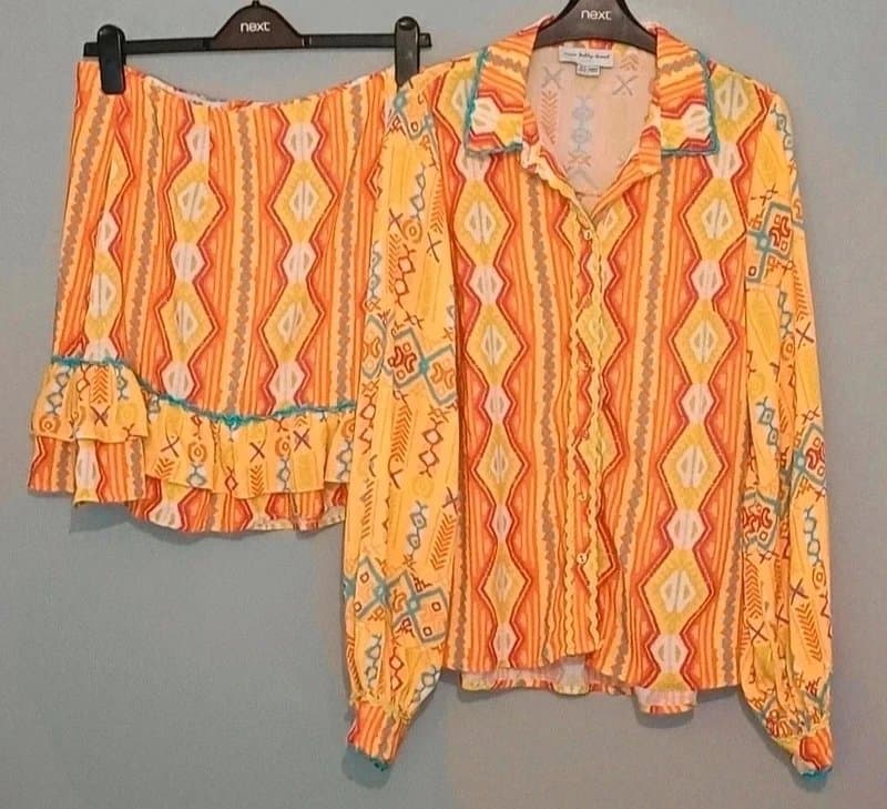 Never Fully Dressed Never Fully Dressed Co-ord - Shirt & Mini Skirt - size 12